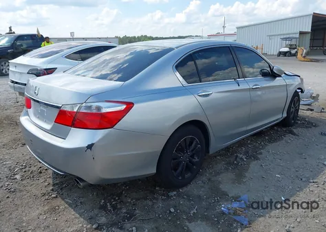 2015 Honda Accord Lx z USA, uszkodzony, nr VIN 1HGCR2F38FA187136